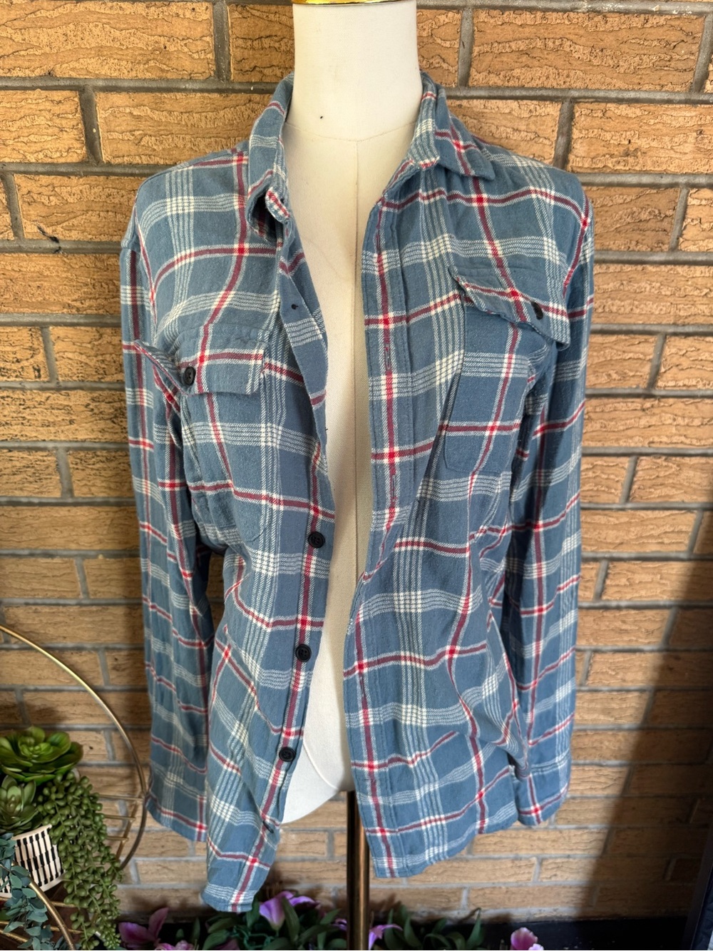 Gender neutral adult small Lucky Brand Red & Blue Plaid flannel shirt bundle - Picture 7 of 7